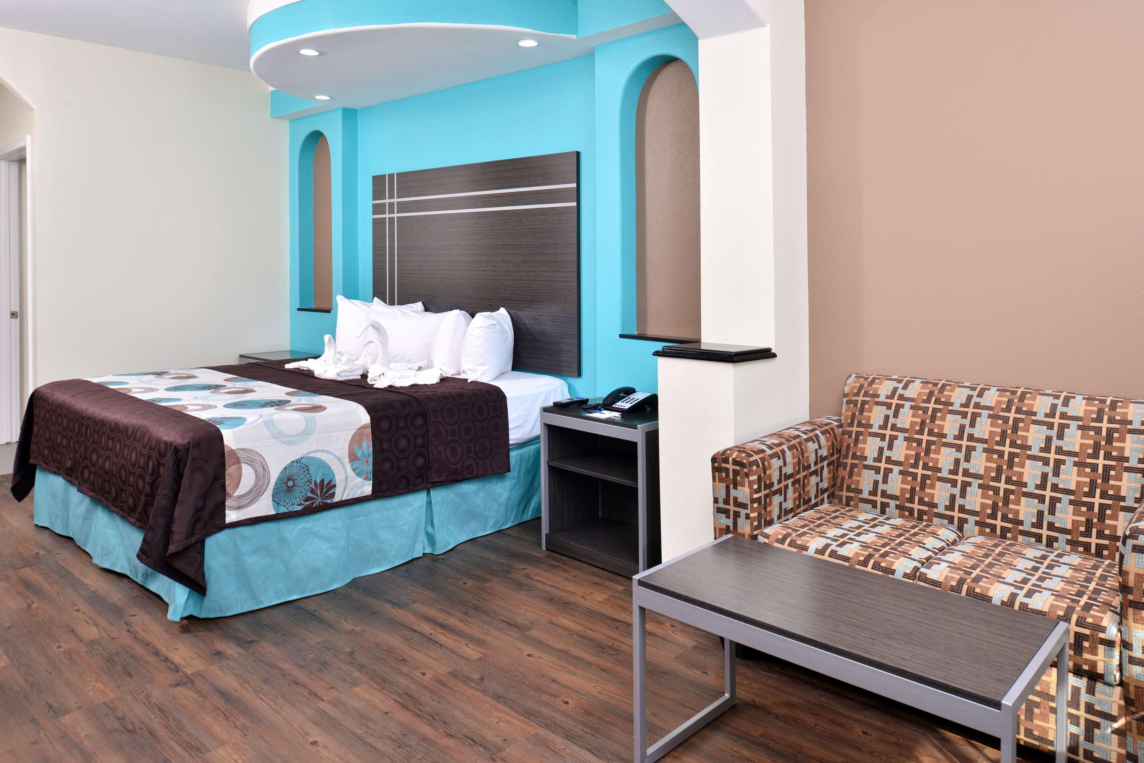 Americas Best Value Inn & Suites - Houston/Hwy 6 & Westpark Mission Bend Екстериор снимка