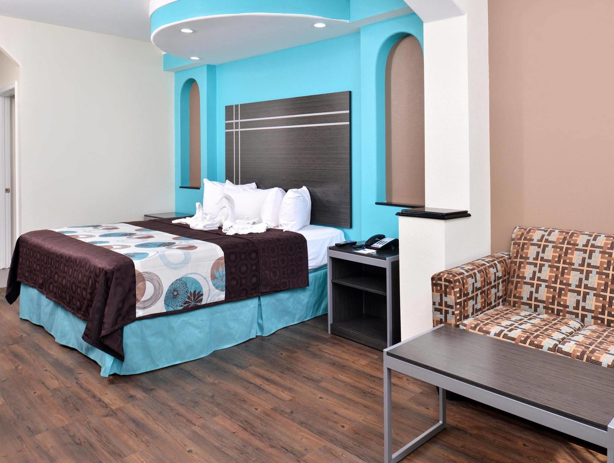 Americas Best Value Inn & Suites - Houston/Hwy 6 & Westpark Mission Bend Екстериор снимка